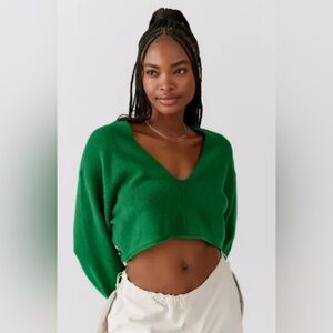 BDG Valeria Cropped V-Neck Sweater Medium Green